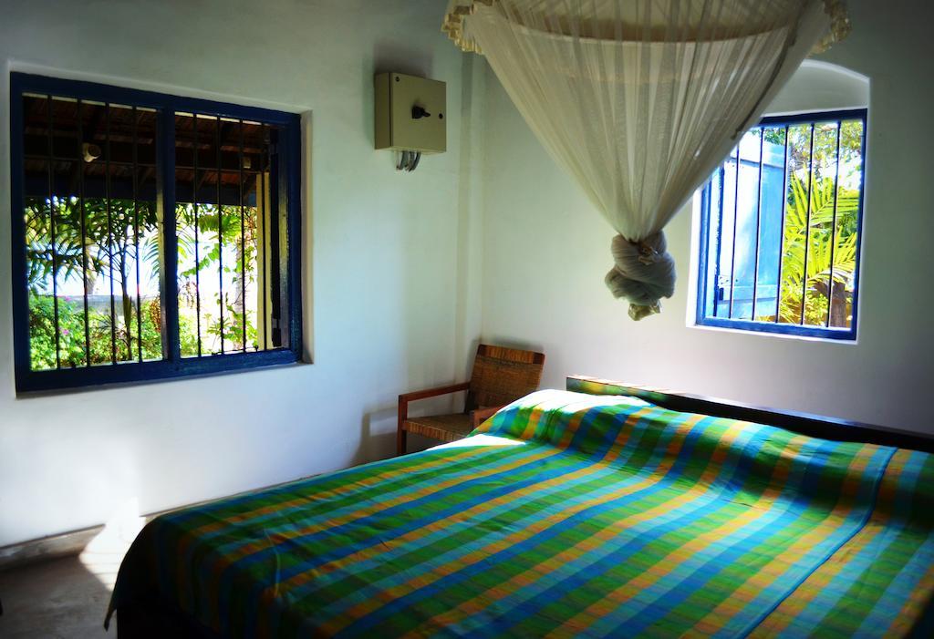 15Lmd Villa In Front Of The Lagoon Батикалоа Стая снимка